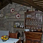 Casas Do Cavaleiro Eira 컨트리하우스