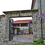 Casas Do Cavaleiro Eira 컨트리하우스 *